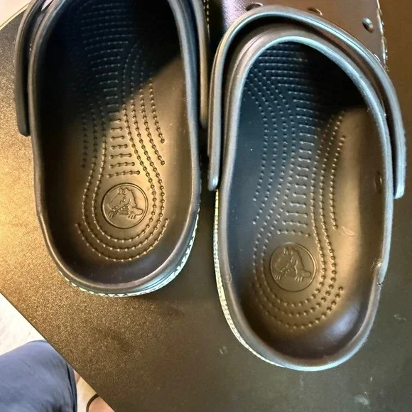 Crocs Crocband Logo Motion Clog Black‎ White Mens 9 Womens 11 Shoes NEW - Picture 9 of 9